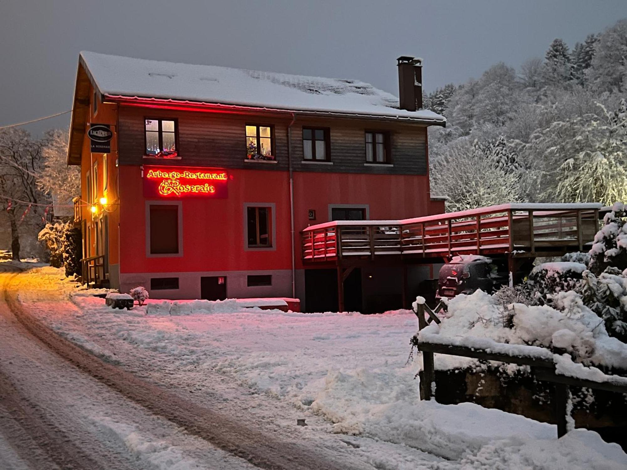 Auberge Restaurant La Roseraie Grandrupt المظهر الخارجي الصورة