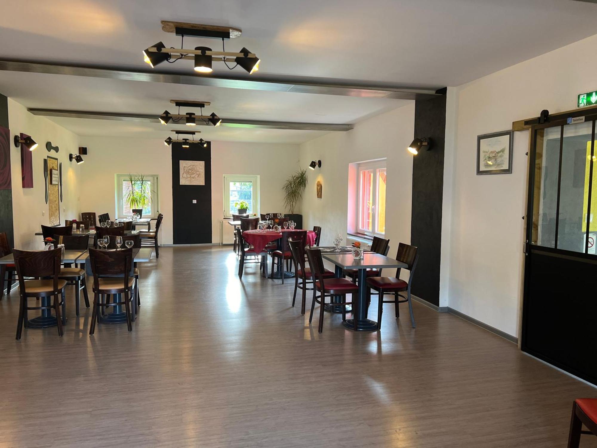 Auberge Restaurant La Roseraie Grandrupt المظهر الخارجي الصورة